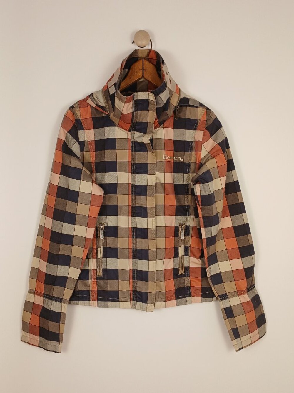 Bench Women Windbreaker Size Medium Plaid Packable Hood